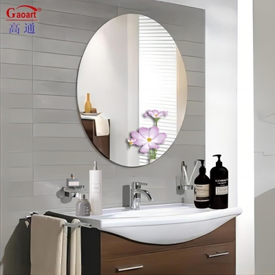 Unregelmäßige Form Wandspiegel Modernes Design für Schönheitssalons Beveled Edge Großglas