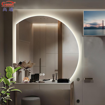 Lizenziertes Material Modernes Design Silber Spiegel Led Salon Touchscreen Smart Bad Spiegel