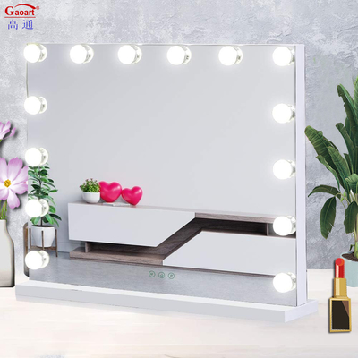 Holen Sie sich die ultimative Make-up-Erfahrung mit Hollywood Mirror für B2B