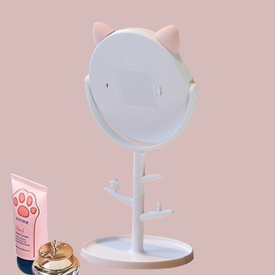Verbessern Sie Ihre Schönheitsroutine mit unserem Make-up Mirror Exklusiv